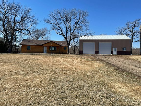 2nd image of 315 E College