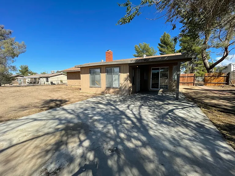 10246 Arroyo Ave — Photo 70