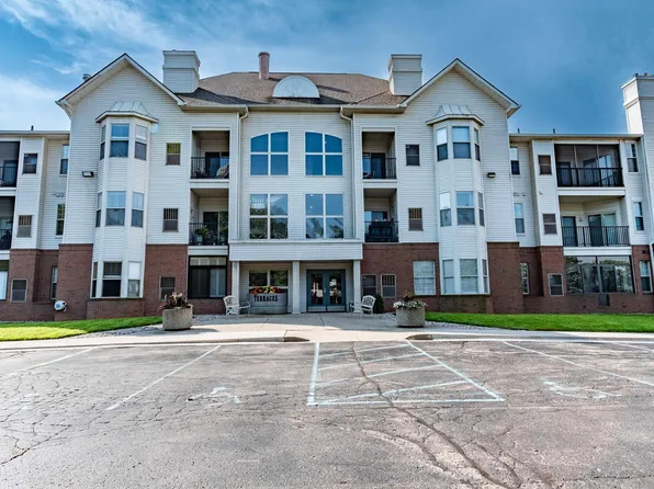 39178 Hayes Rd Building 1, Clinton Township, MI 48038