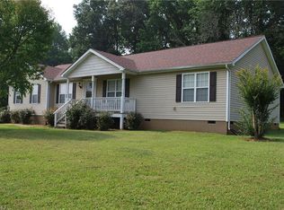 146 Hidden Valley Ln, Mocksville, NC 27028