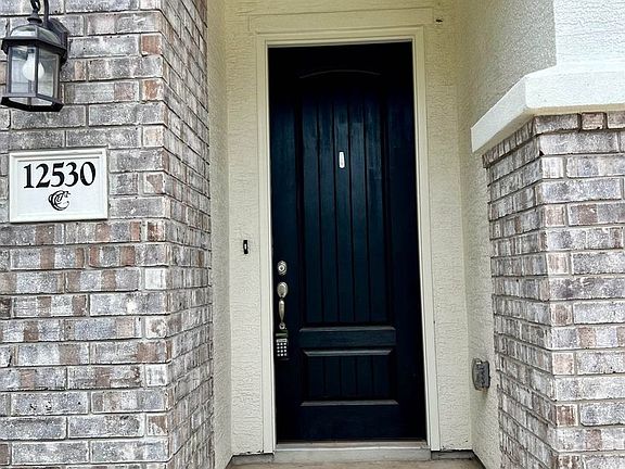 2nd image of 12530 Carrick Dr