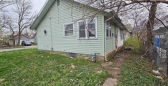 5th image of 1720 W 15th St