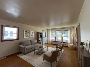 1728 Cleveland Ave, Racine, WI 53405