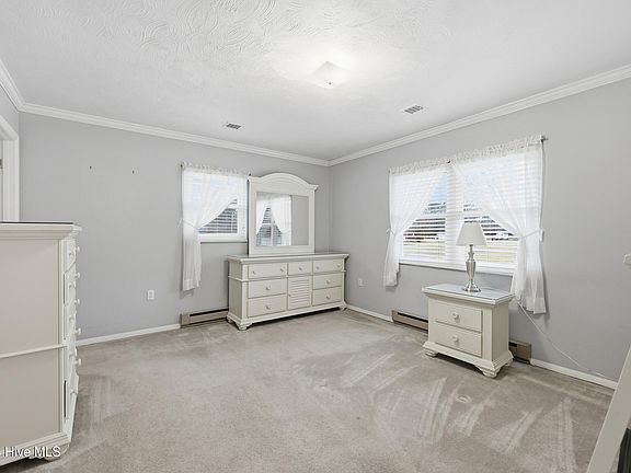 5th image of 1392 Nixonton Road