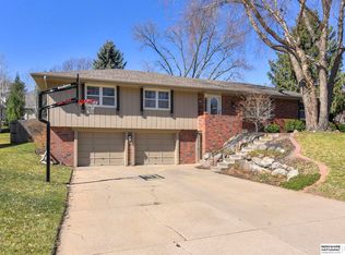 804 S 131st St, Omaha, NE 68154