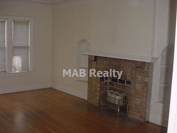 2nd image of 6209 Richmond Ave #0