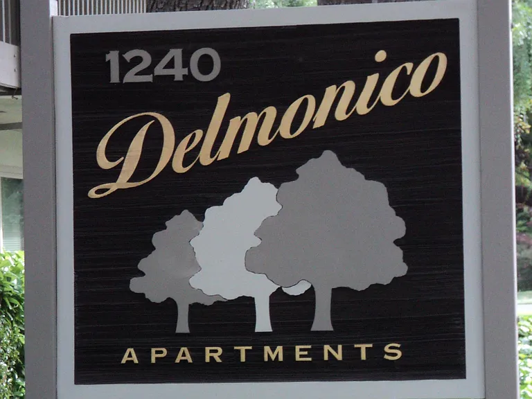 Del Monico Apartments — Photo 1