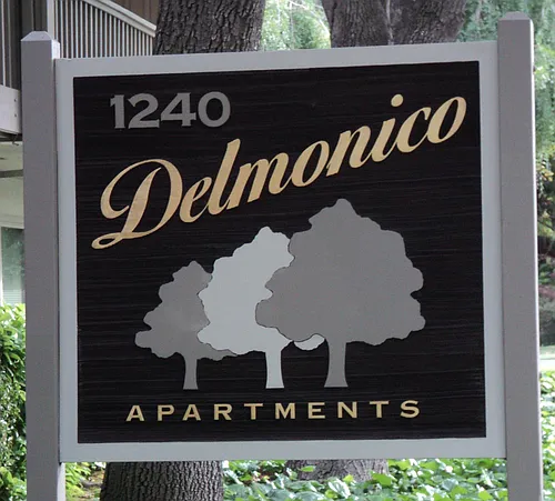 Del Monico Apartments Photo 1
