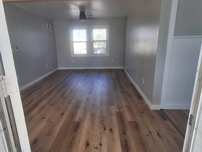 105 Orchard St — Photo 2