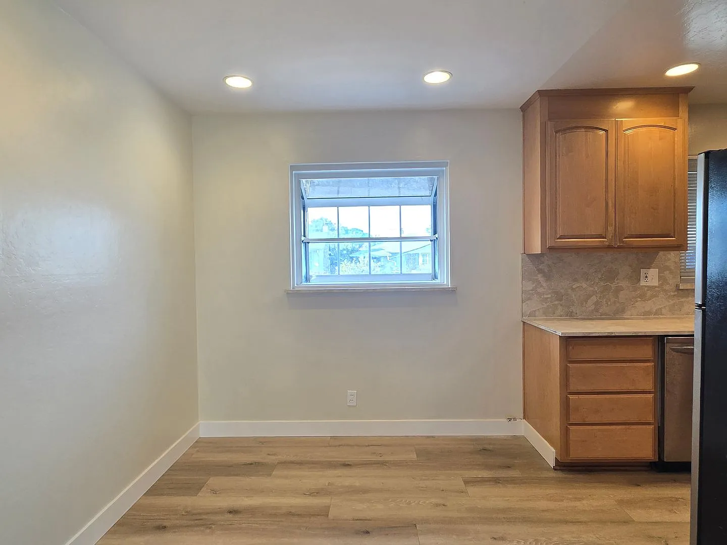 Spacious Split Level Home, Wood Floors, Fresh Paint, Nice Backyard, Great Location! — Photo 3