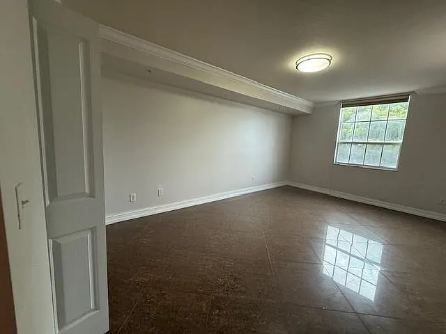 600 S Dixie Hwy #303 — Photo 28