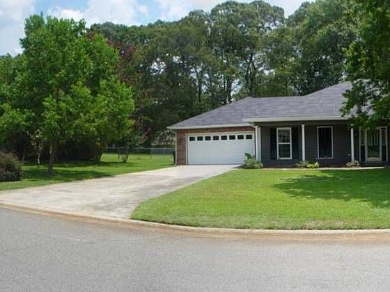 1st image of 115 Bowen Dr
