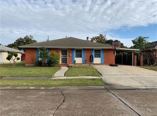 2137 Emerson St, Gretna, LA 70056