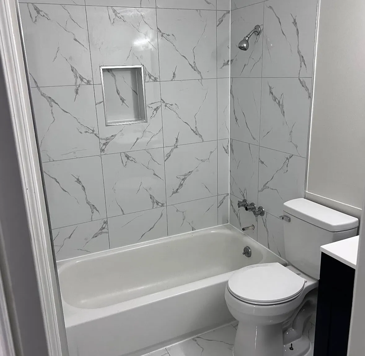 2 bed, 700 sqft, $1,400 — Photo 1