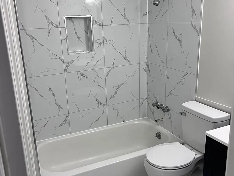 701 Willis Ave #4 — Photo 1