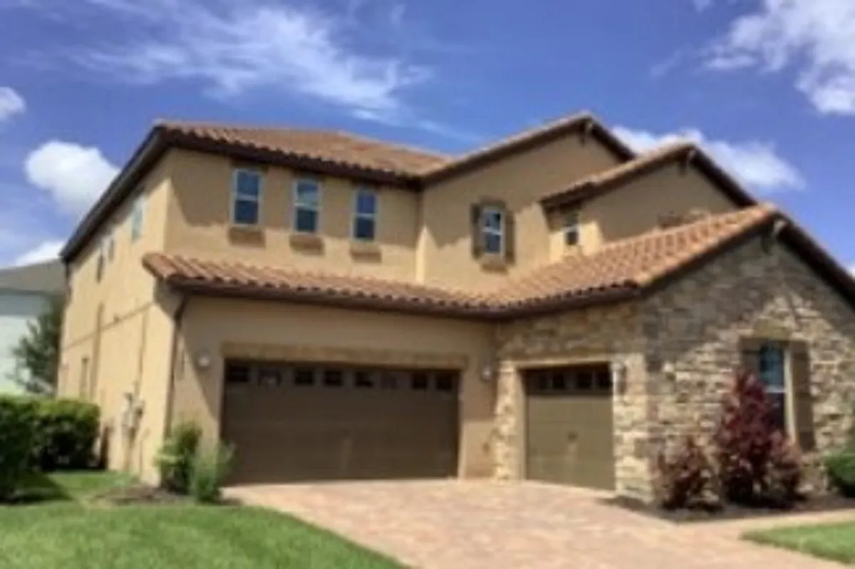 Building Photo - 9240 Woodcrane Dr