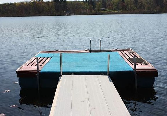 2nd image of 112 Powers Ln