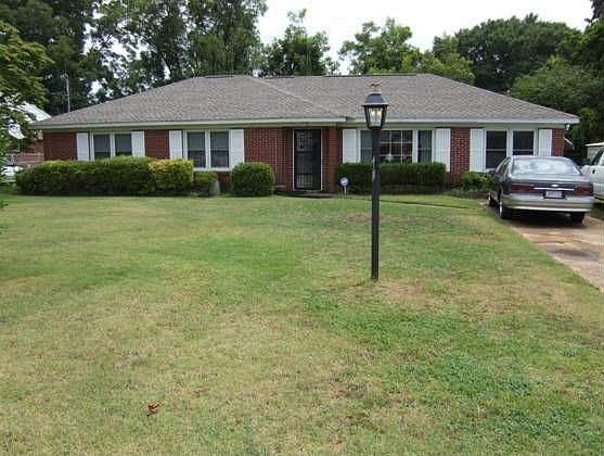 1st image of 2718 Crestview Ave