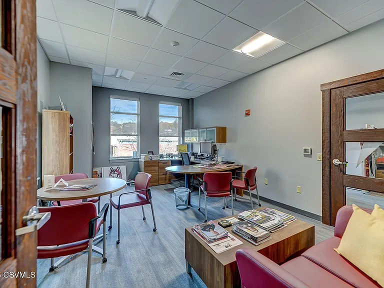 50 E Main St #3 — Photo 9