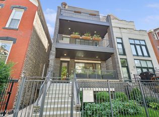 825 N Wood St APT 2, Chicago, IL 60622