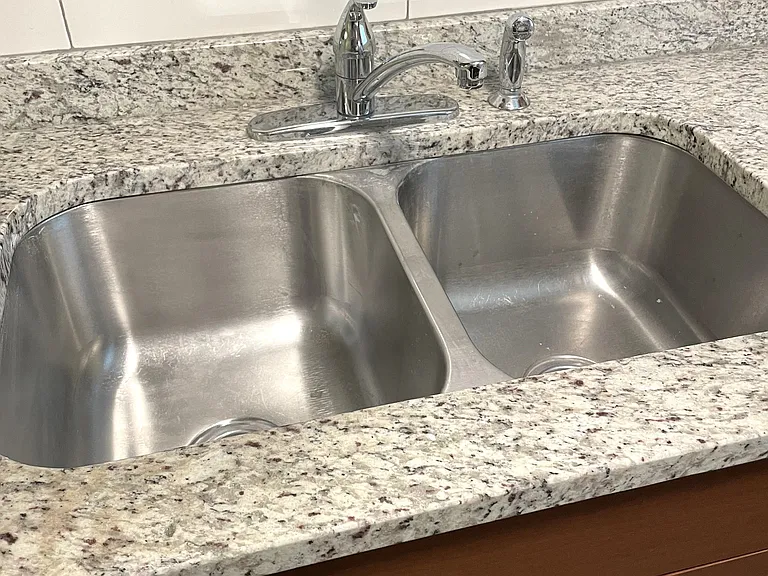 Snelling Avenue Apartments — Photo 50