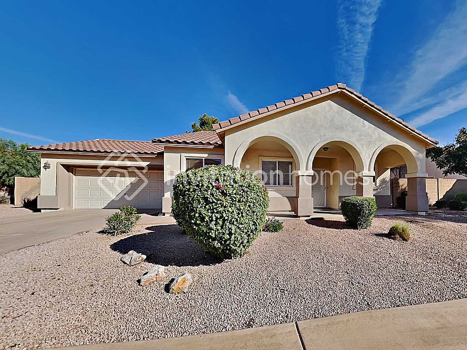 1st image of 686 E Colt Ct