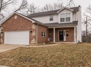 1204 Simmons Ave, Saint Louis, MO 63122