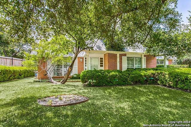 1st image of 7623 Woodridge Dr