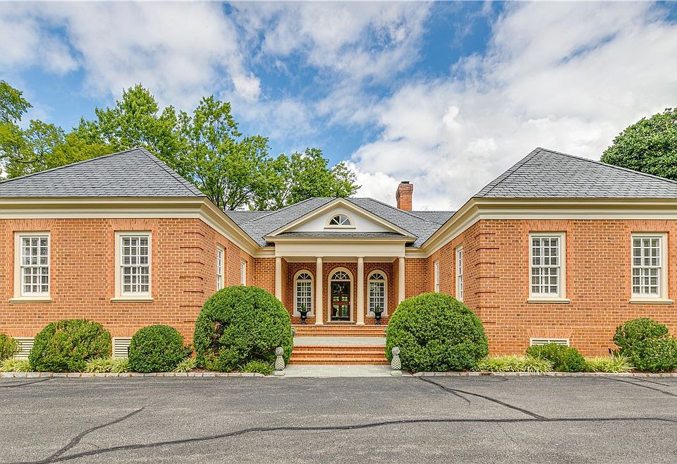 1st image of 4806 Lockgreen Cir