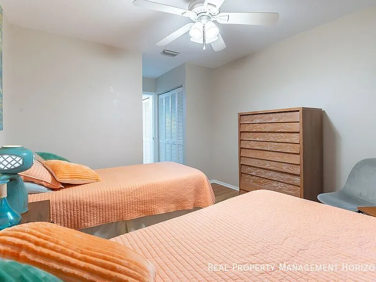 2121 Wood St #230G — Photo 14