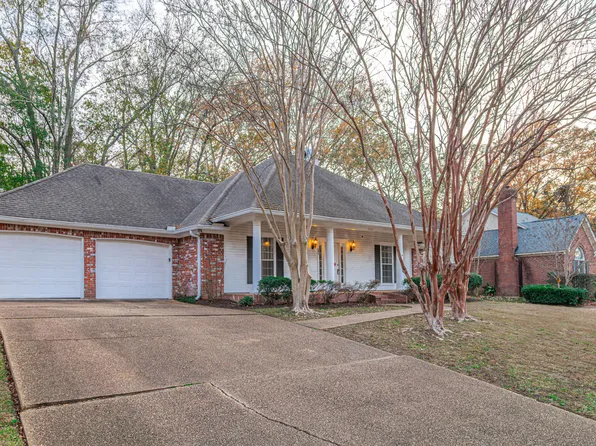 306 Woodrun Dr, Ridgeland, MS 39157