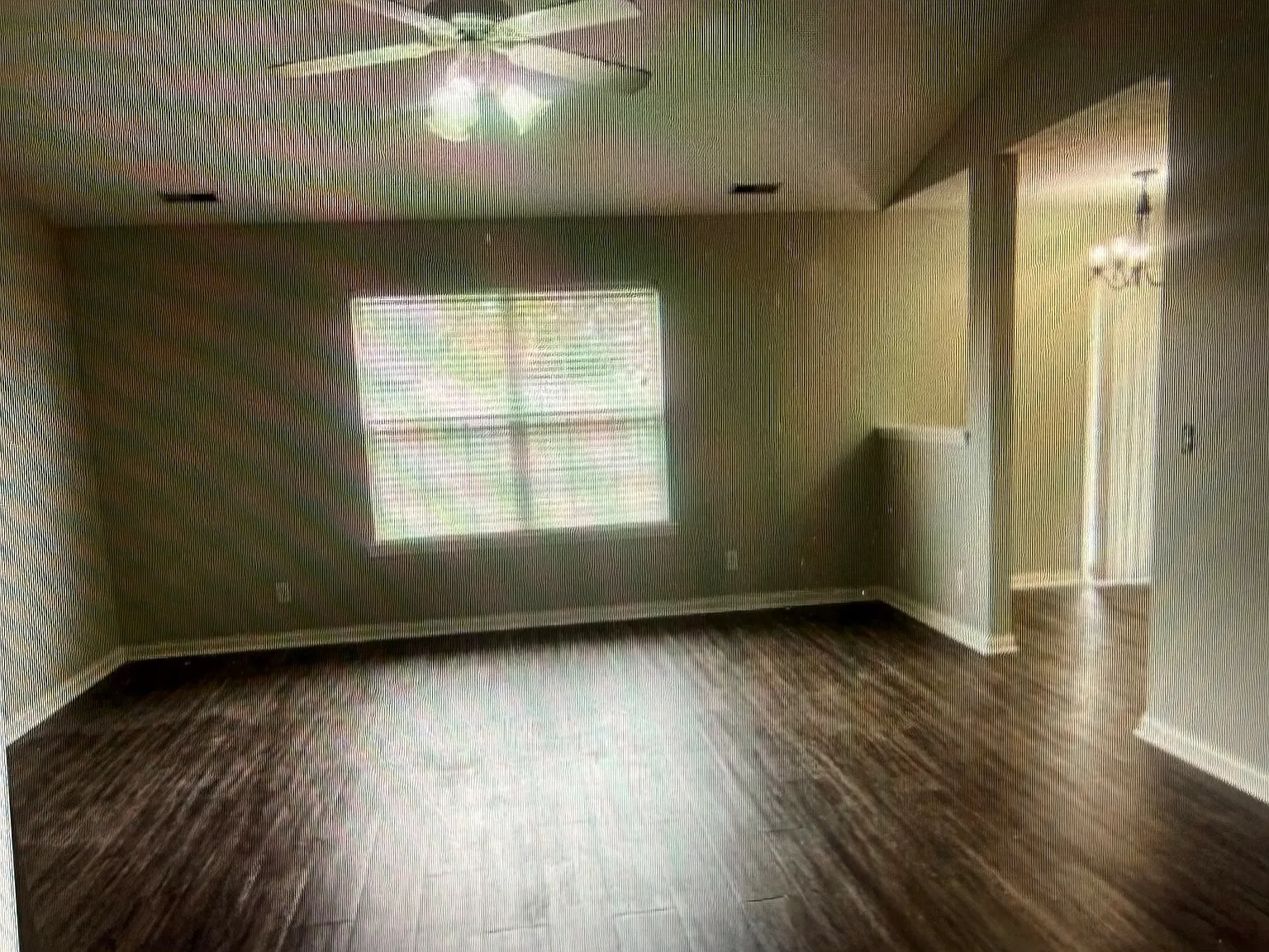 3 bed, 1278 sqft, $1,595 — Photo 2