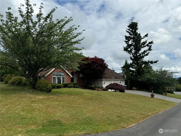 22608 SE 47th Place, Sammamish, WA 98075
