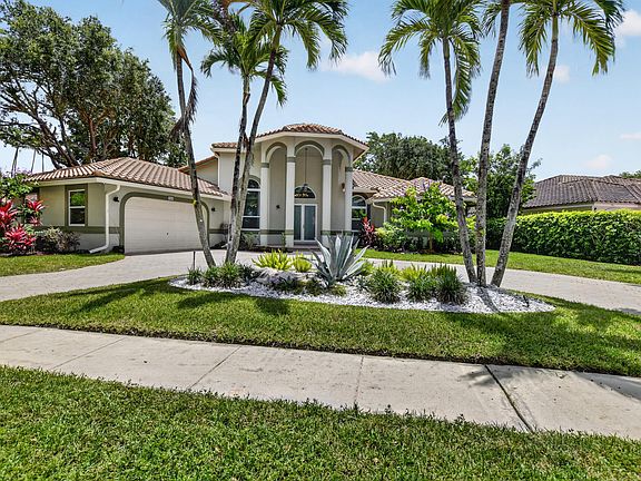 3rd image of 7008 NW 66th Terrace