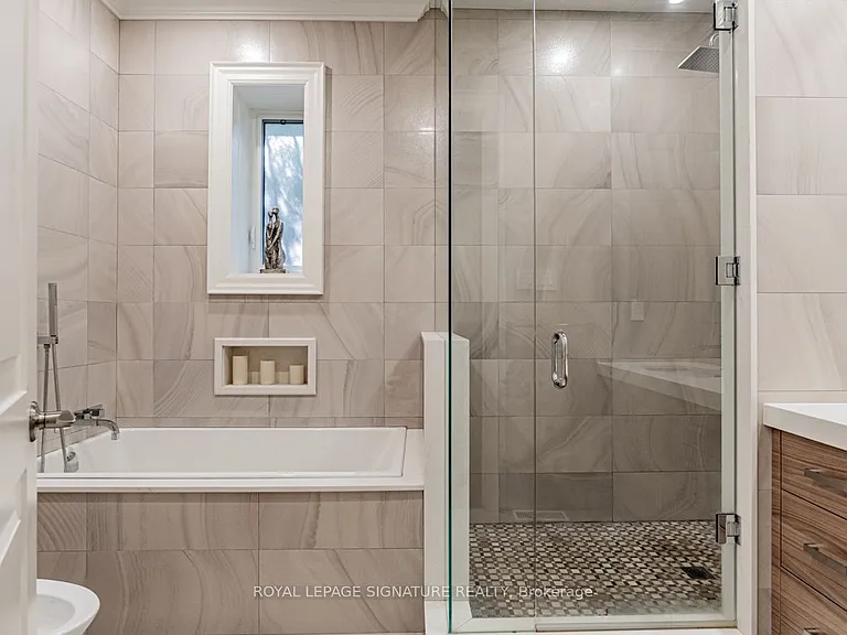 7 Blaine Dr — Photo 23