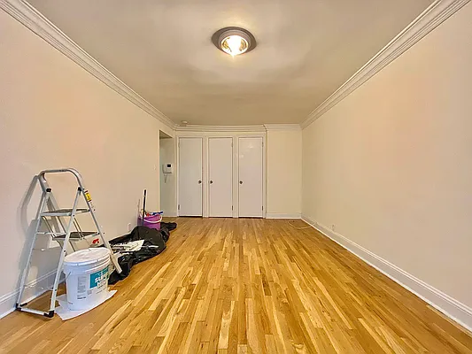 Rented by Oxford Property Group | media 23