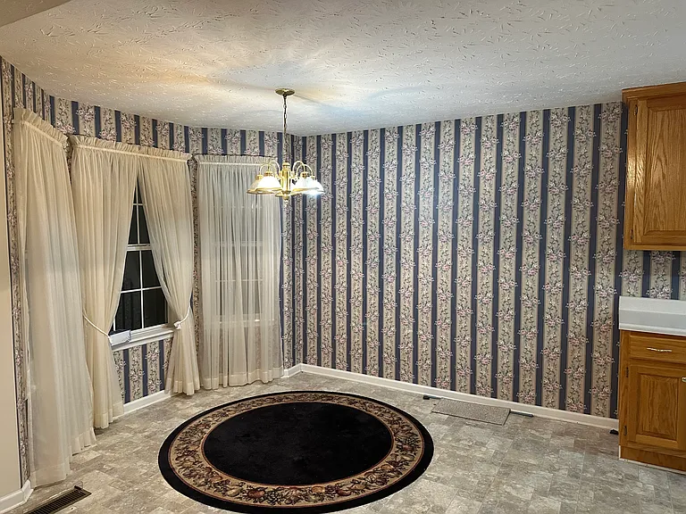 2706 Martha Brooks Ln — Photo 8