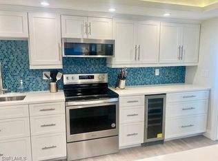 4523 Windjammer Ln APT 1A, Fort Myers, FL 33919