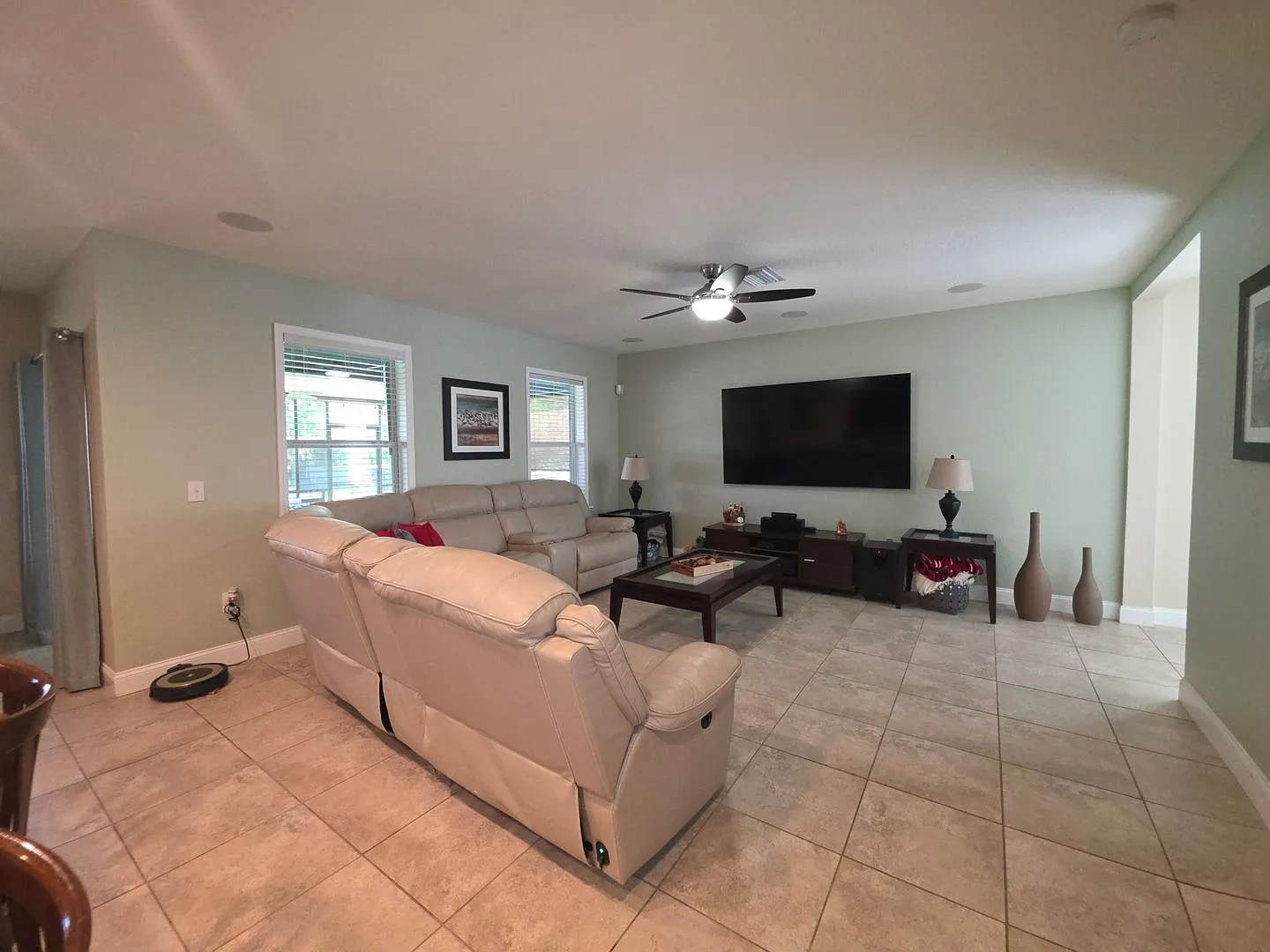 4br/2.5 Bath Home in Starling — Photo 4