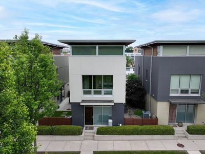 827 E Reservoir AVENUE #827, Milwaukee, WI, 53212