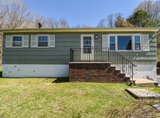 253 Munsonhurst Rd, Franklin, NJ 07416