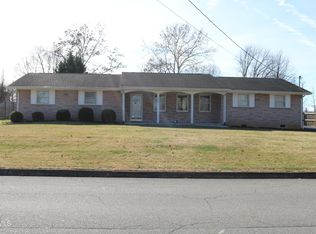 208 Brown Ave, Johnson City, TN 37601