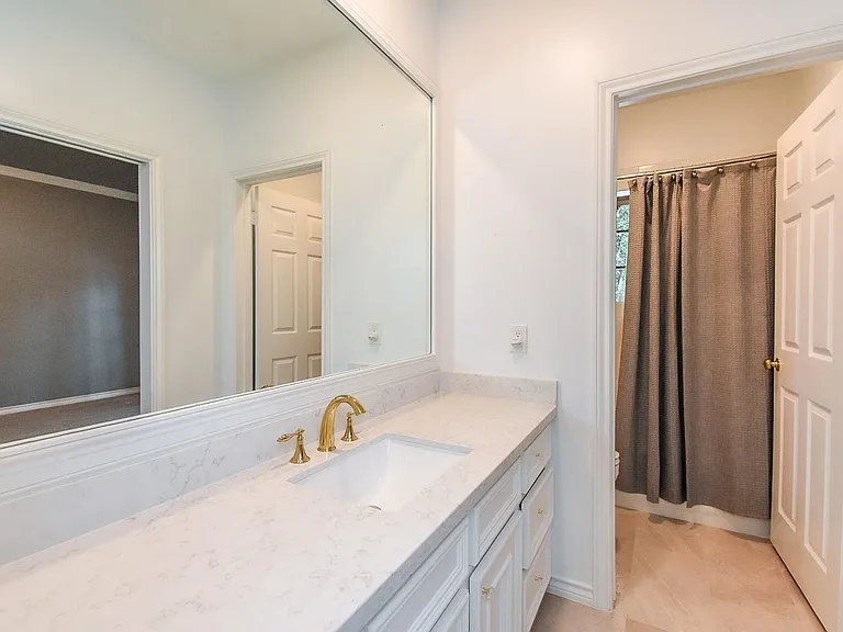1601 Nantucket Dr #A — Photo 25