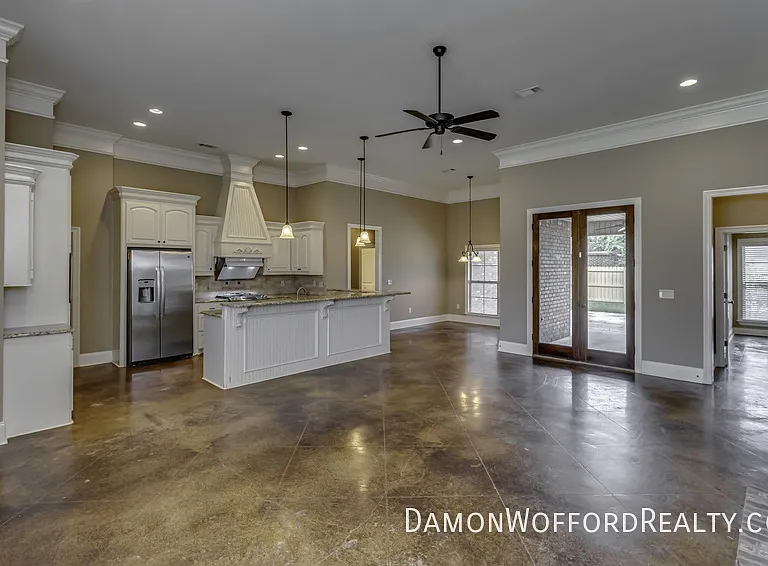 114 Lennox Pl — Photo 7