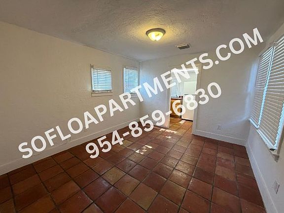 2nd image of 1305 Florida Ave APT A