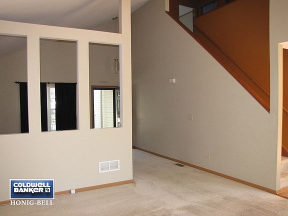 4th image of 5905 Lake Pointe Dr