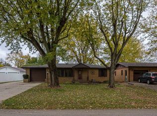 5901 E Carolyn Dr, Muncie, IN 47303