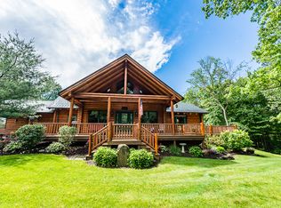 8770 Sandstone Rd NE, Dover, OH 44622