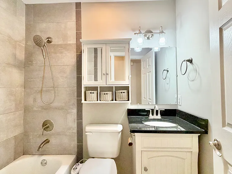 3339 Sutherland Dr — Photo 7