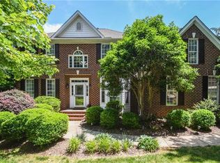6320 Hollow Oak Dr, Mint Hill, NC 28227
